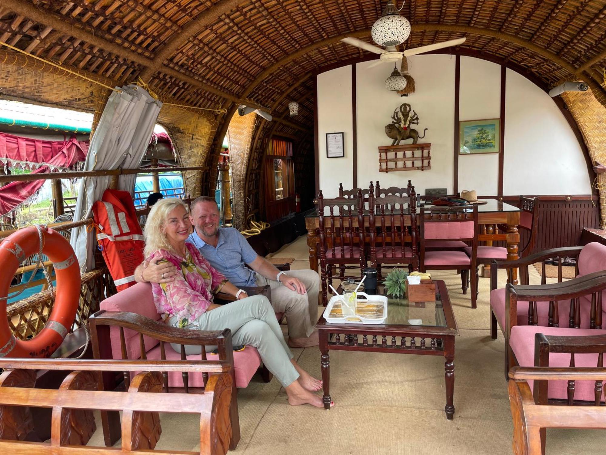 Отель Thara'S Houseboat Alappuzha Экстерьер фото